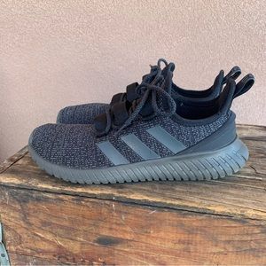 Adidas Men’s Kaptar Running Shoe